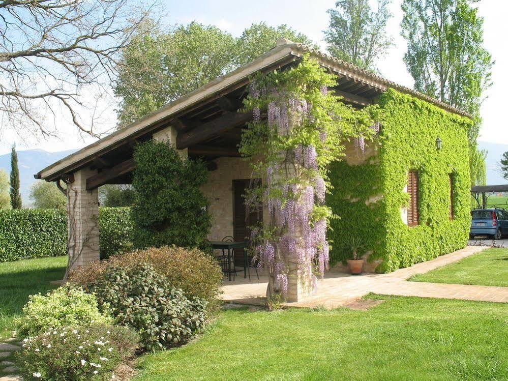ספלו Agriturismo Le Due Torri Torre Quadrano מראה חיצוני תמונה