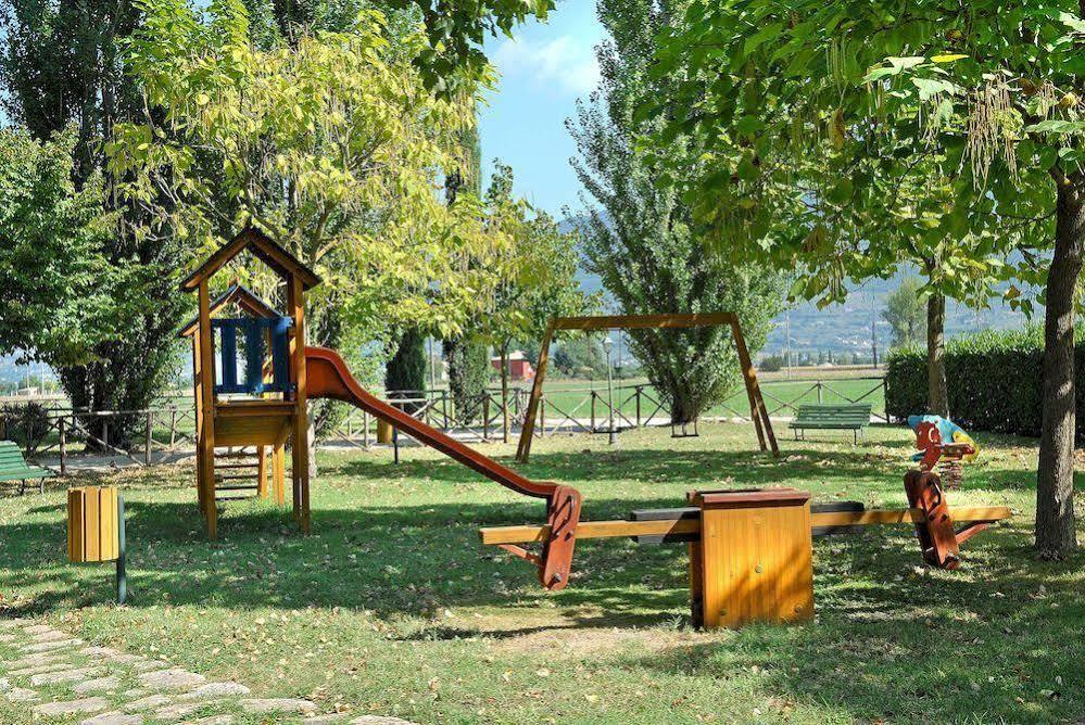 ספלו Agriturismo Le Due Torri Torre Quadrano מראה חיצוני תמונה