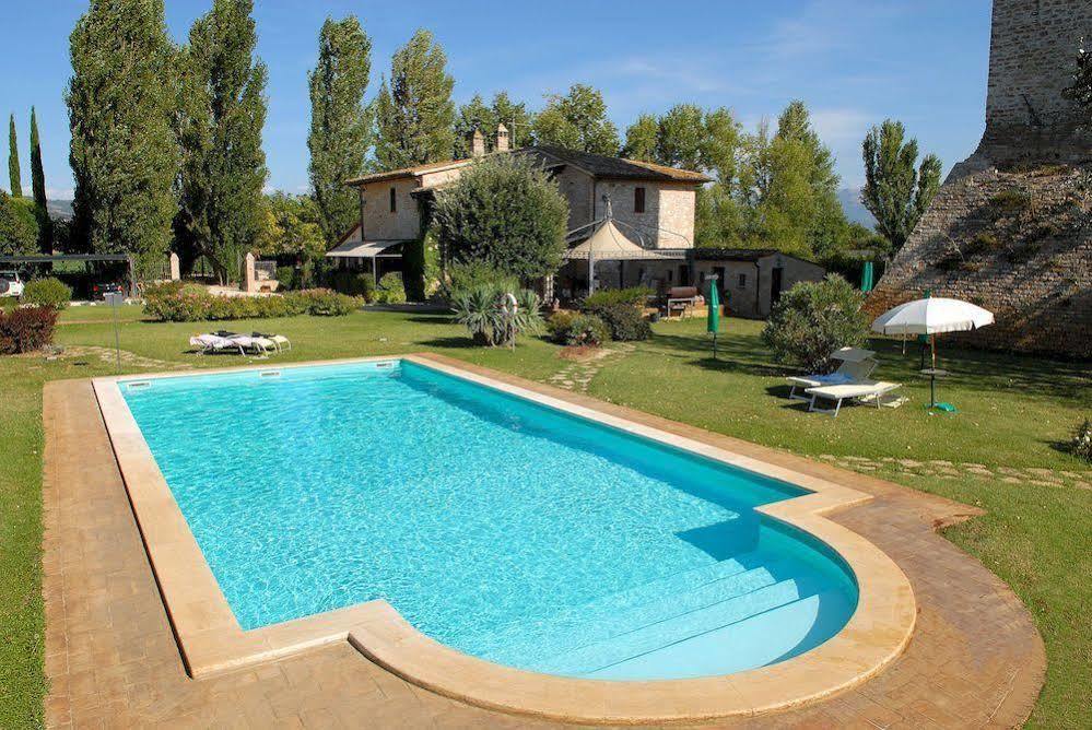 ספלו Agriturismo Le Due Torri Torre Quadrano מראה חיצוני תמונה